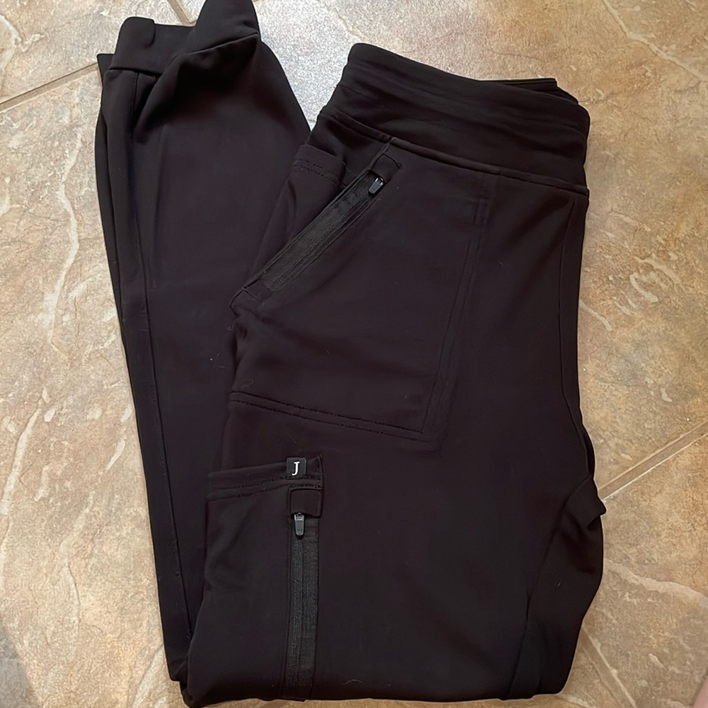 Jaanuu black jogger scrub pants - medium